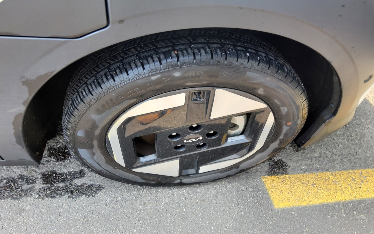 2025 - kia ev3