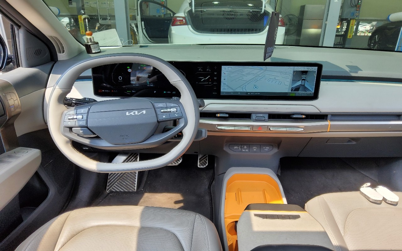 2025 - kia ev3