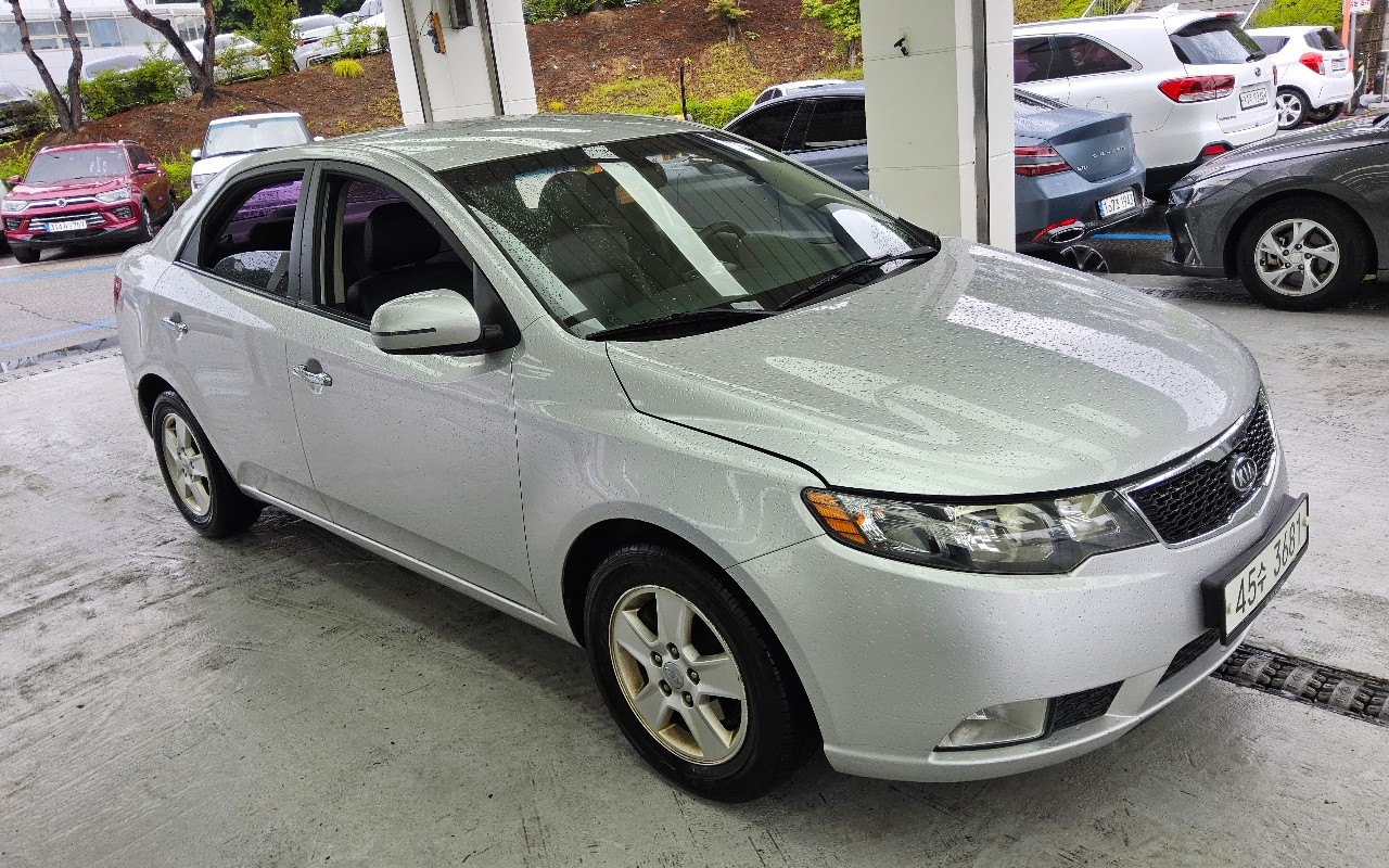 2012 - kia forte
