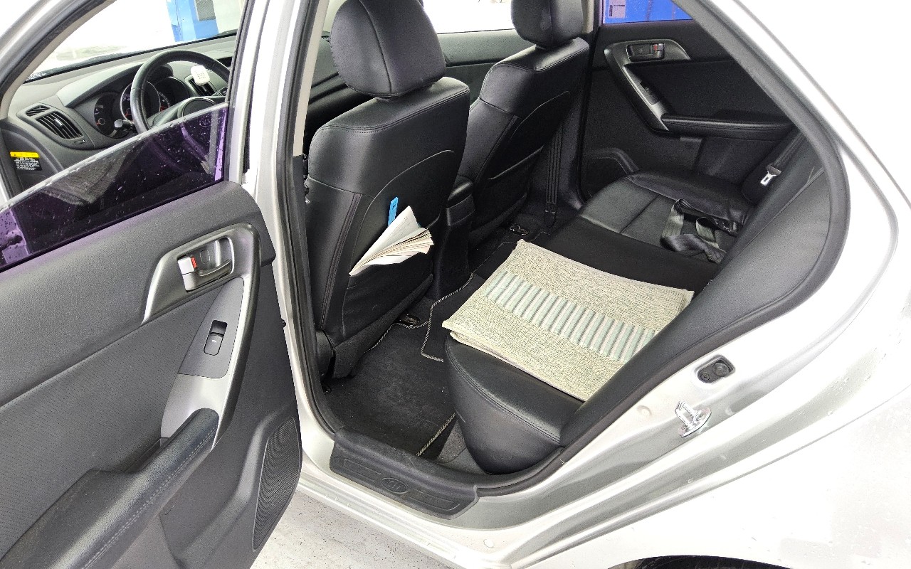 2012 - kia forte