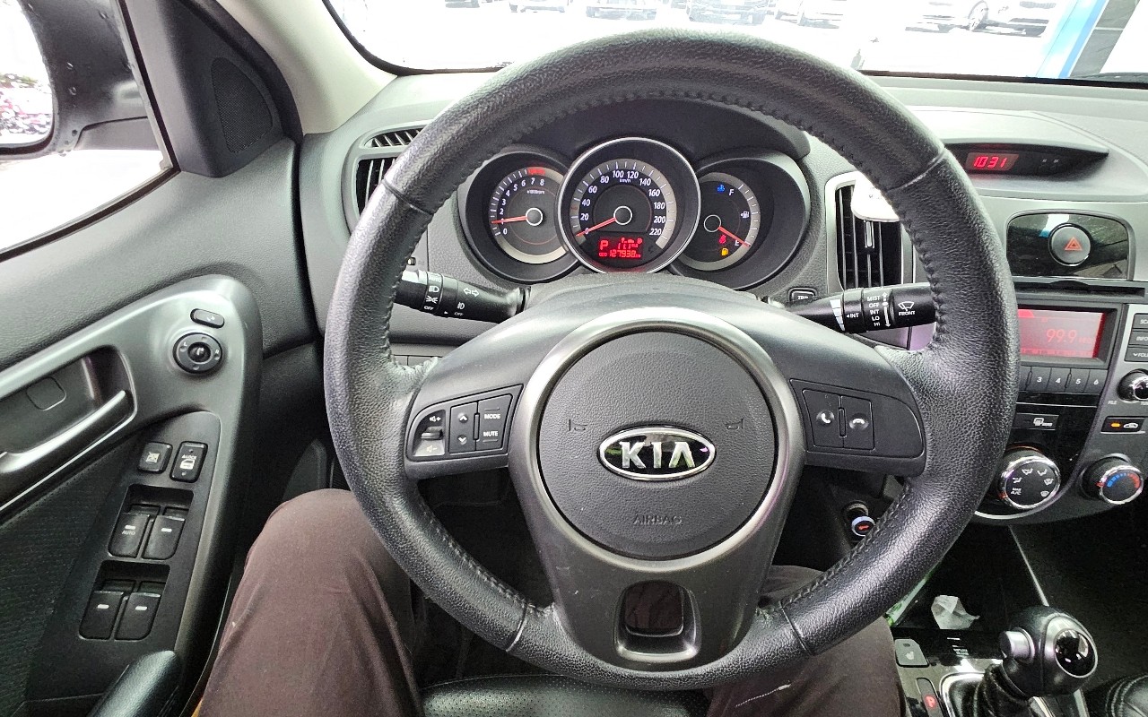 2012 - kia forte