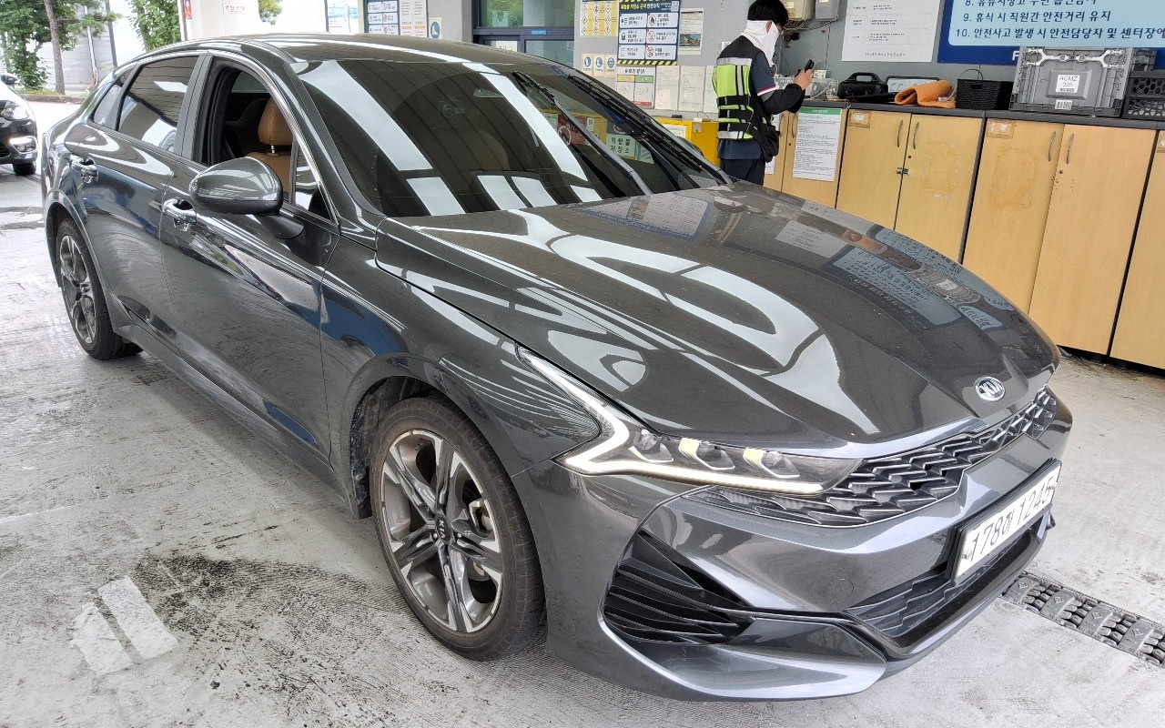 2020 - kia k5