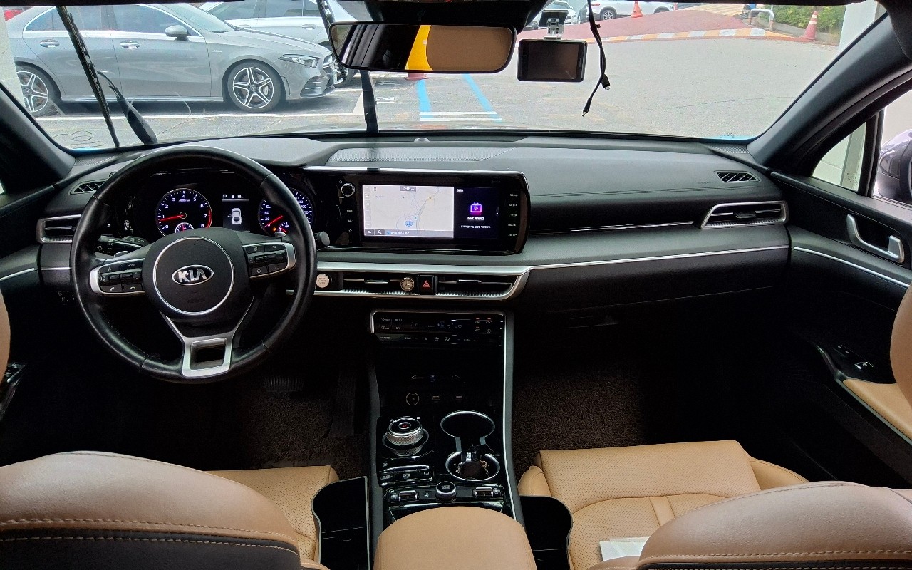 2020 - kia k5