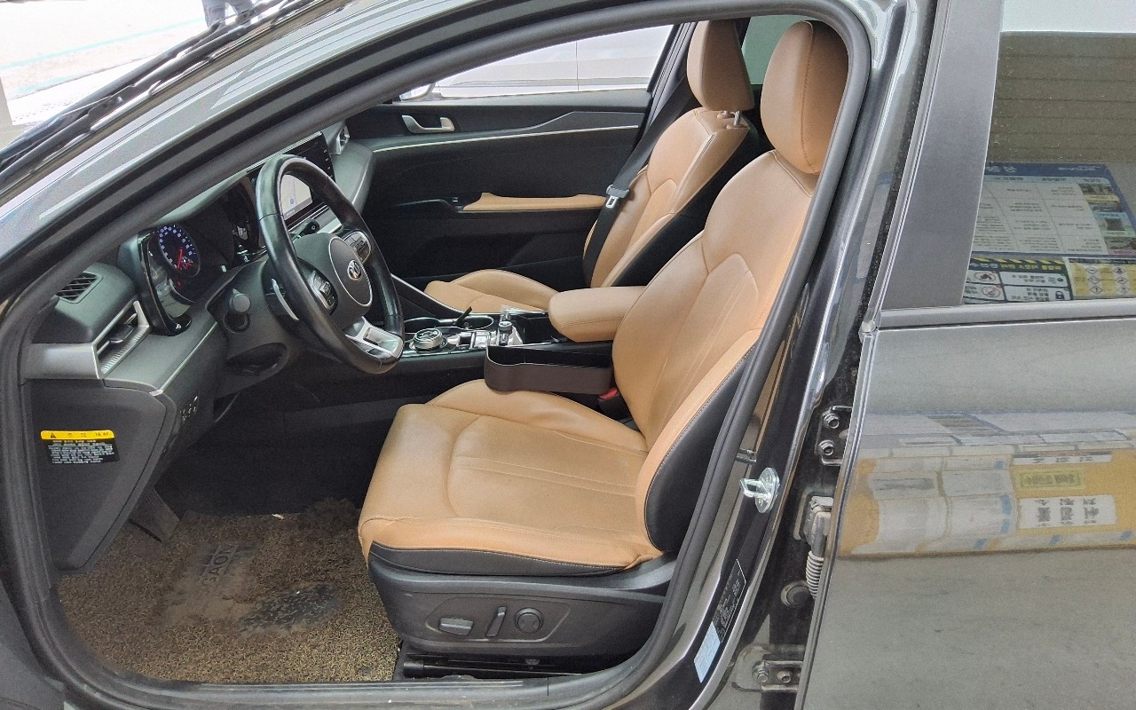 2020 - kia k5