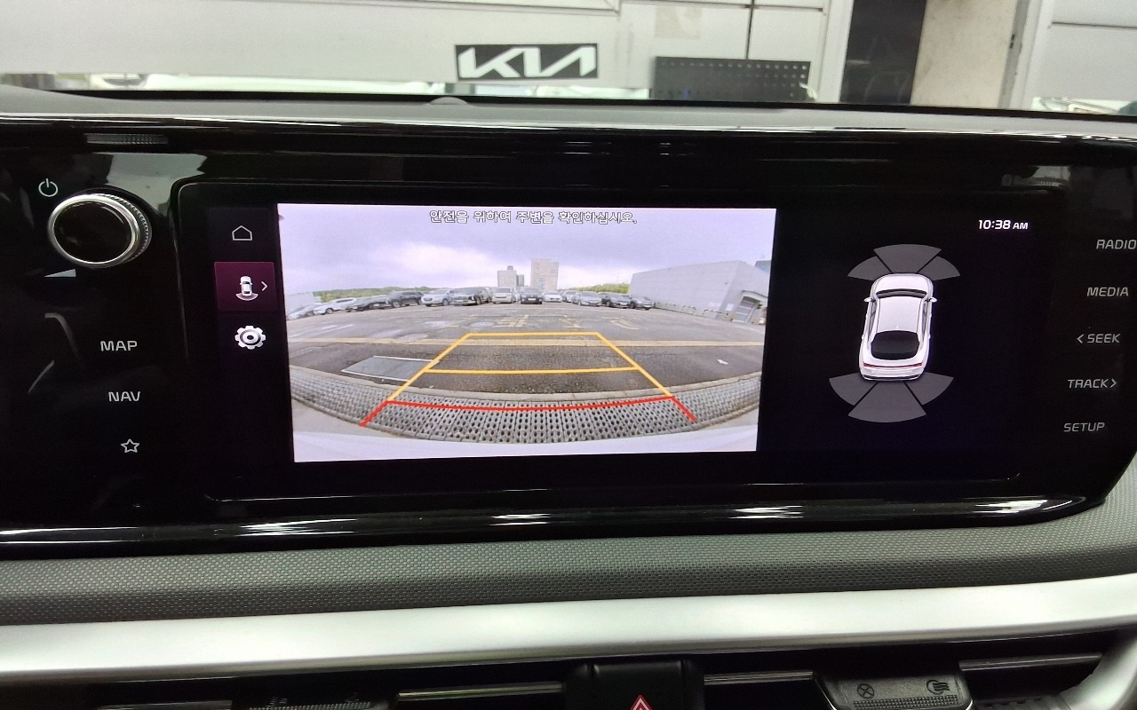 2023 - kia k5