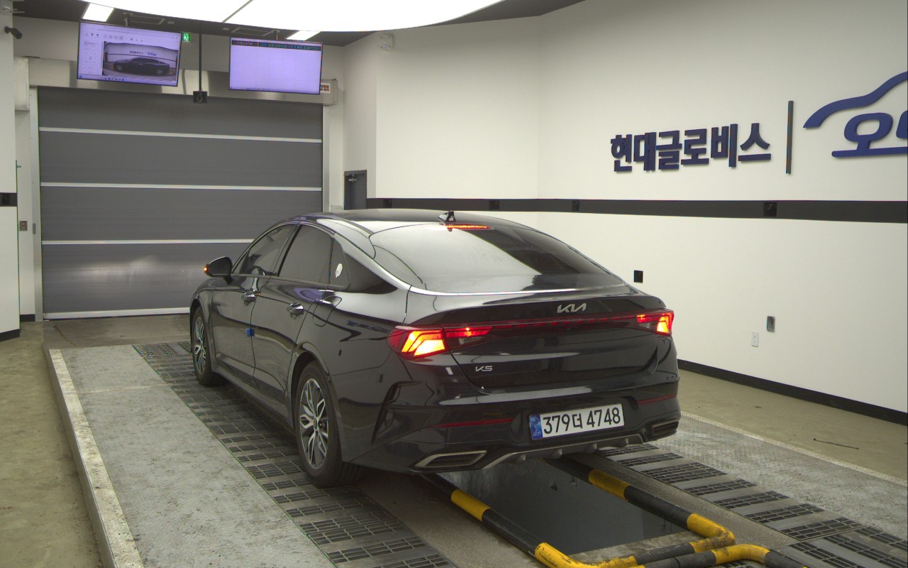 2023 - kia k5