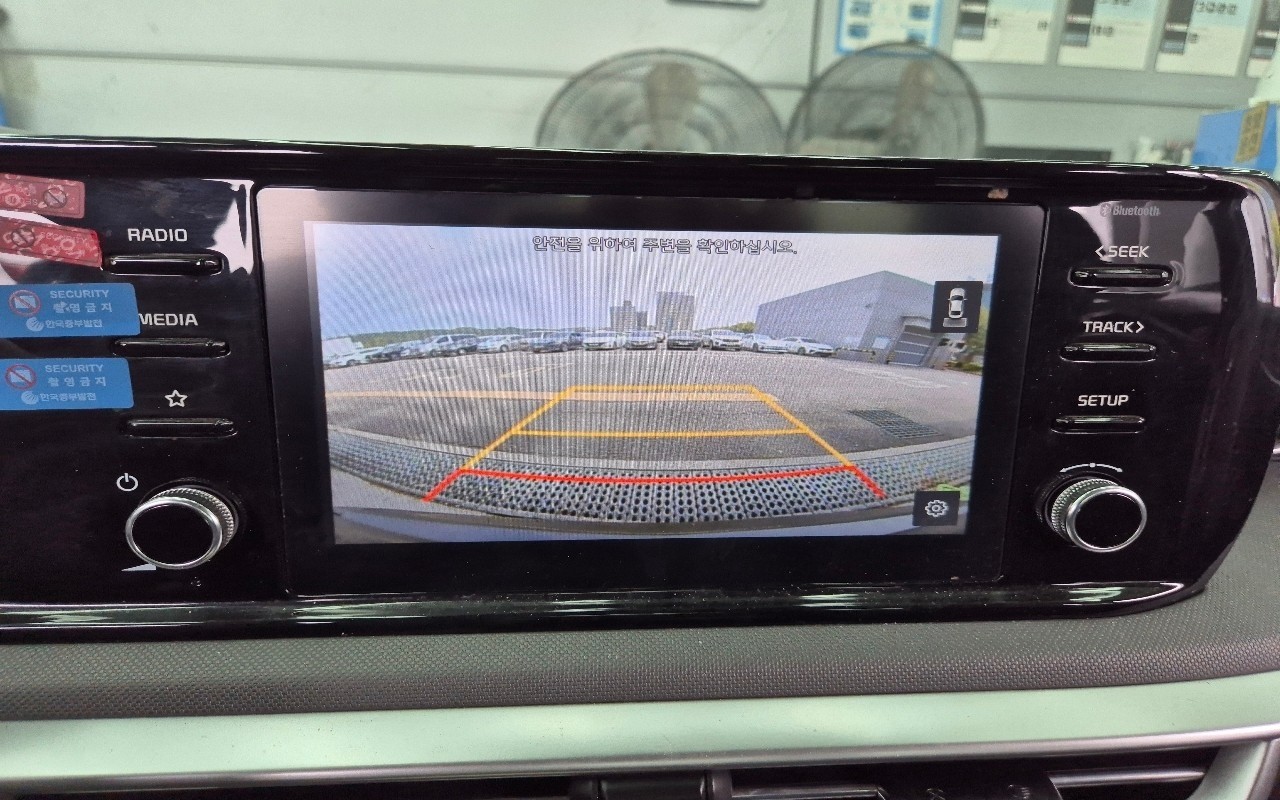 2023 - kia k5