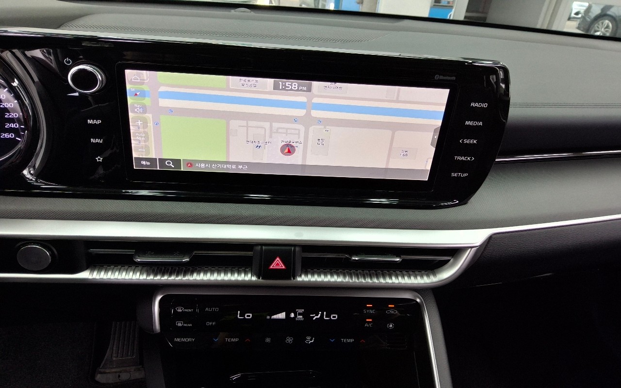 2023 - kia k5