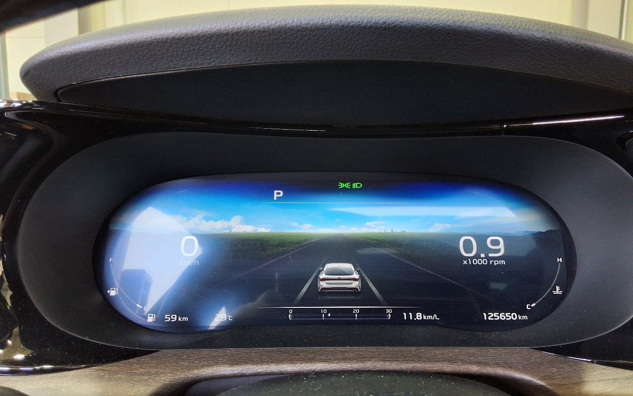 2021 - kia k5