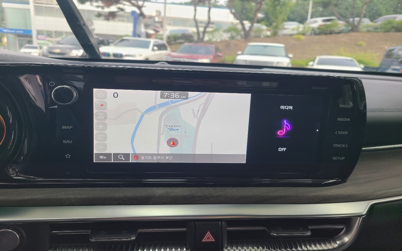 2021 - kia k5
