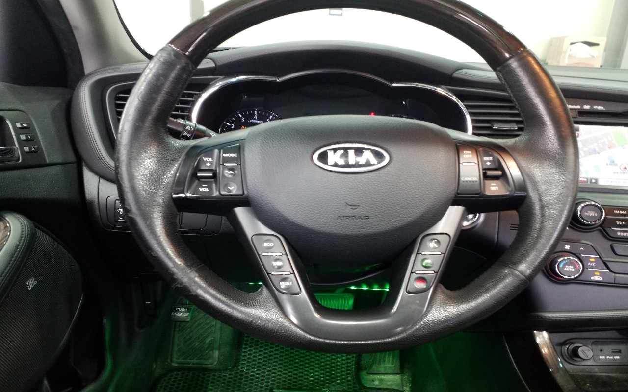 2012 - kia k5