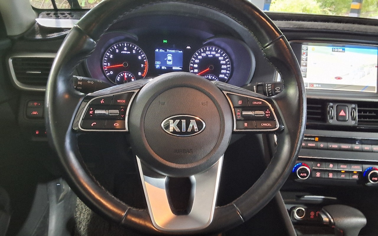 2020 - kia k5