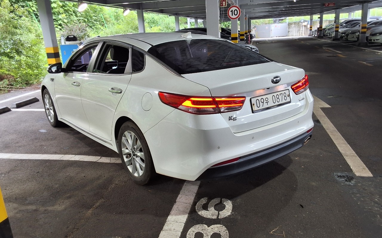 2016 - kia k5