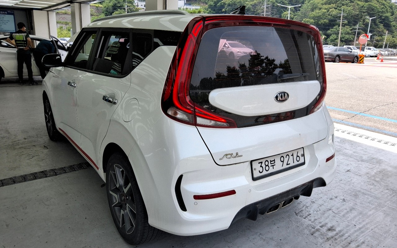 2019 - kia soul