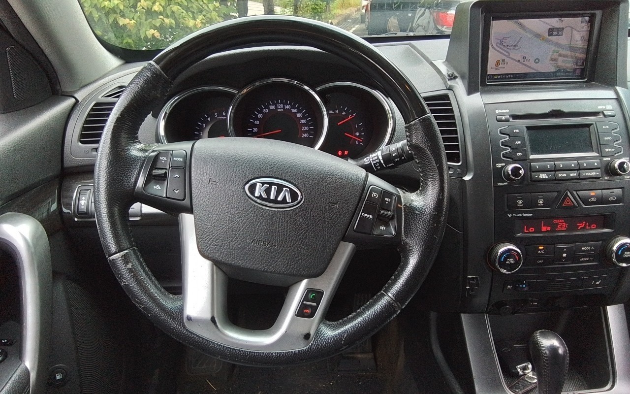 2011 - kia sorento