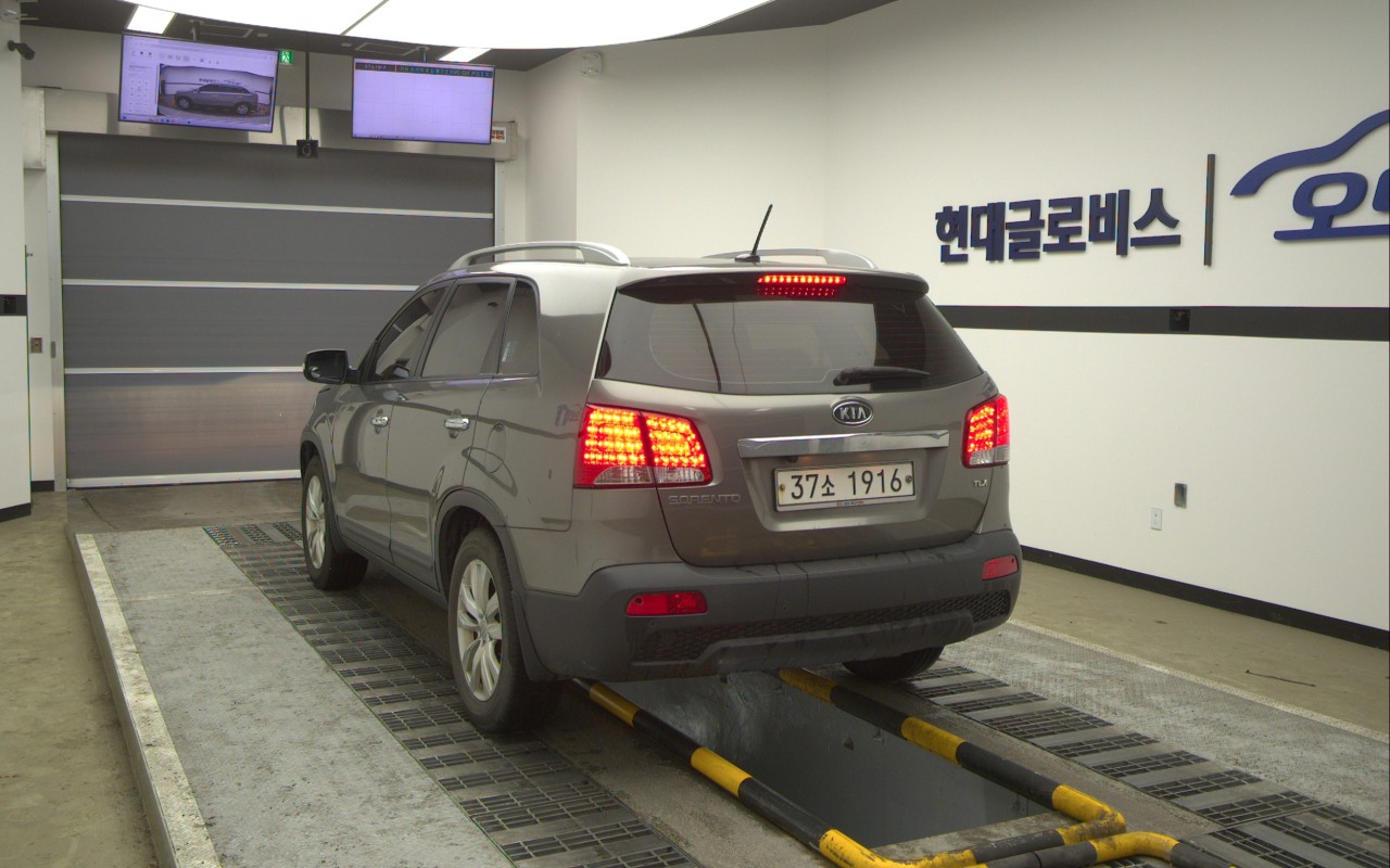 2011 - kia sorento