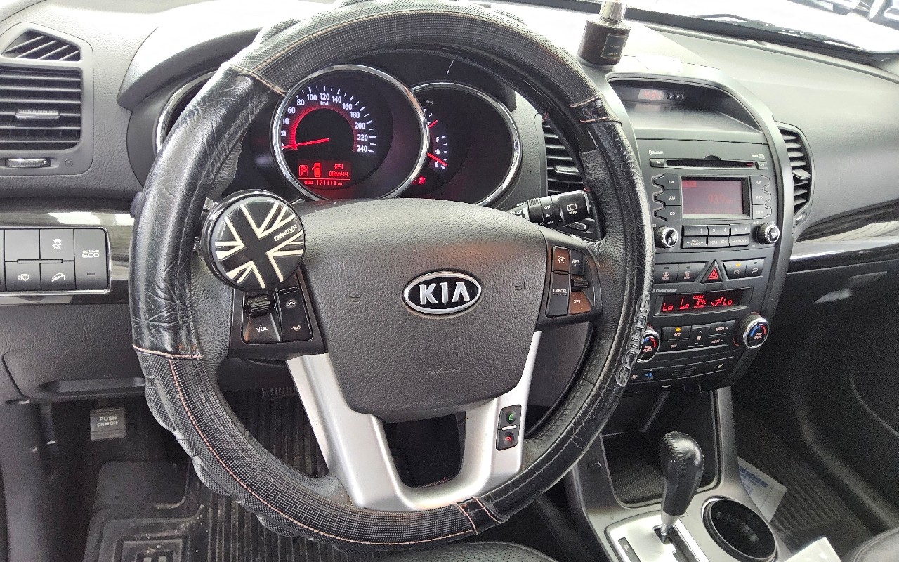 2011 - kia sorento