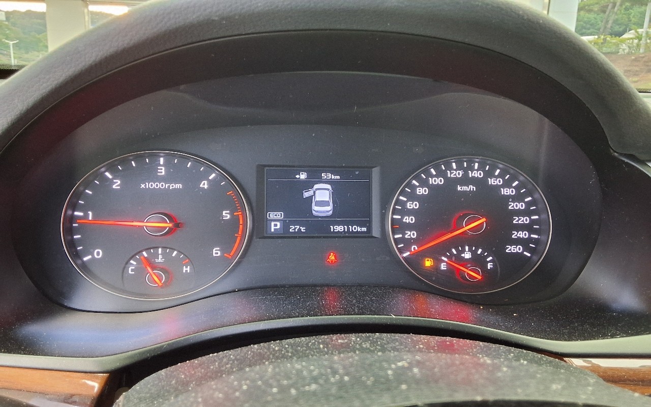 2016 - kia k7