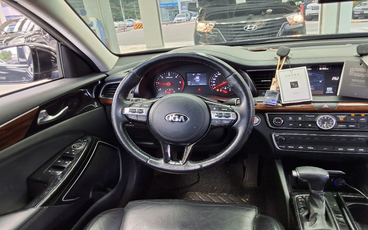 2016 - kia k7