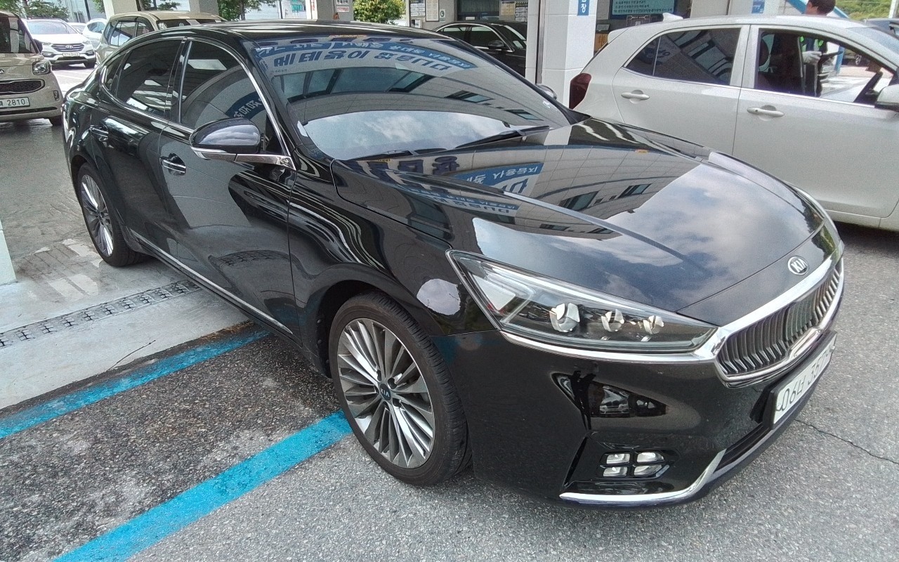 2017 - kia k7