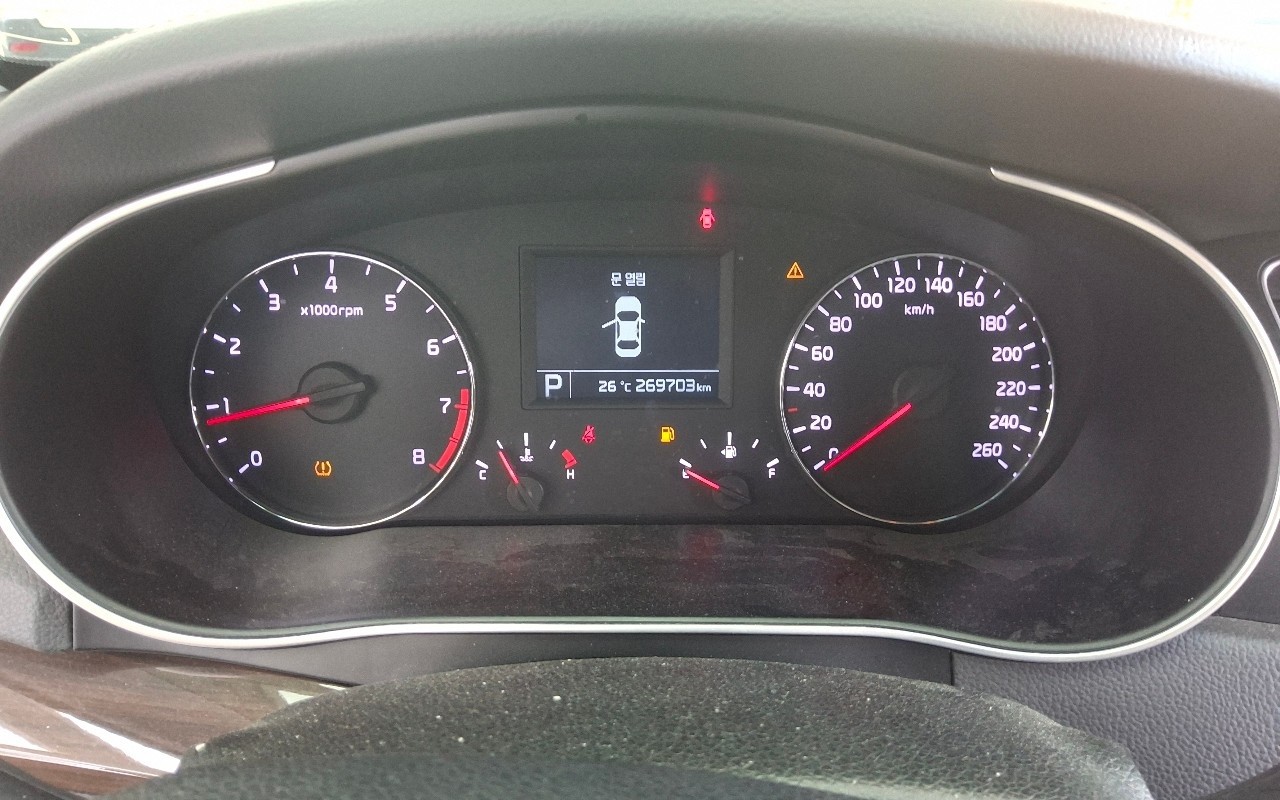 2016 - kia k7