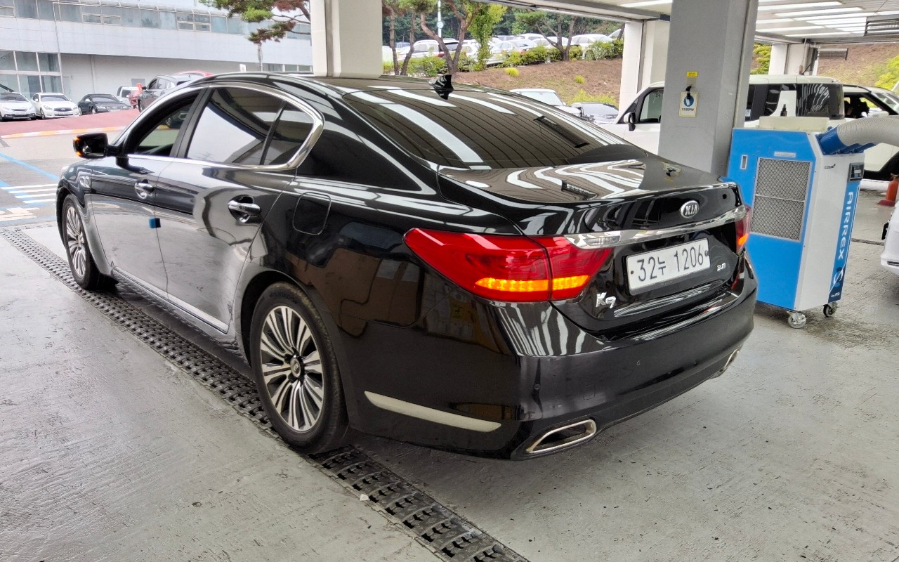 2014 - kia k9
