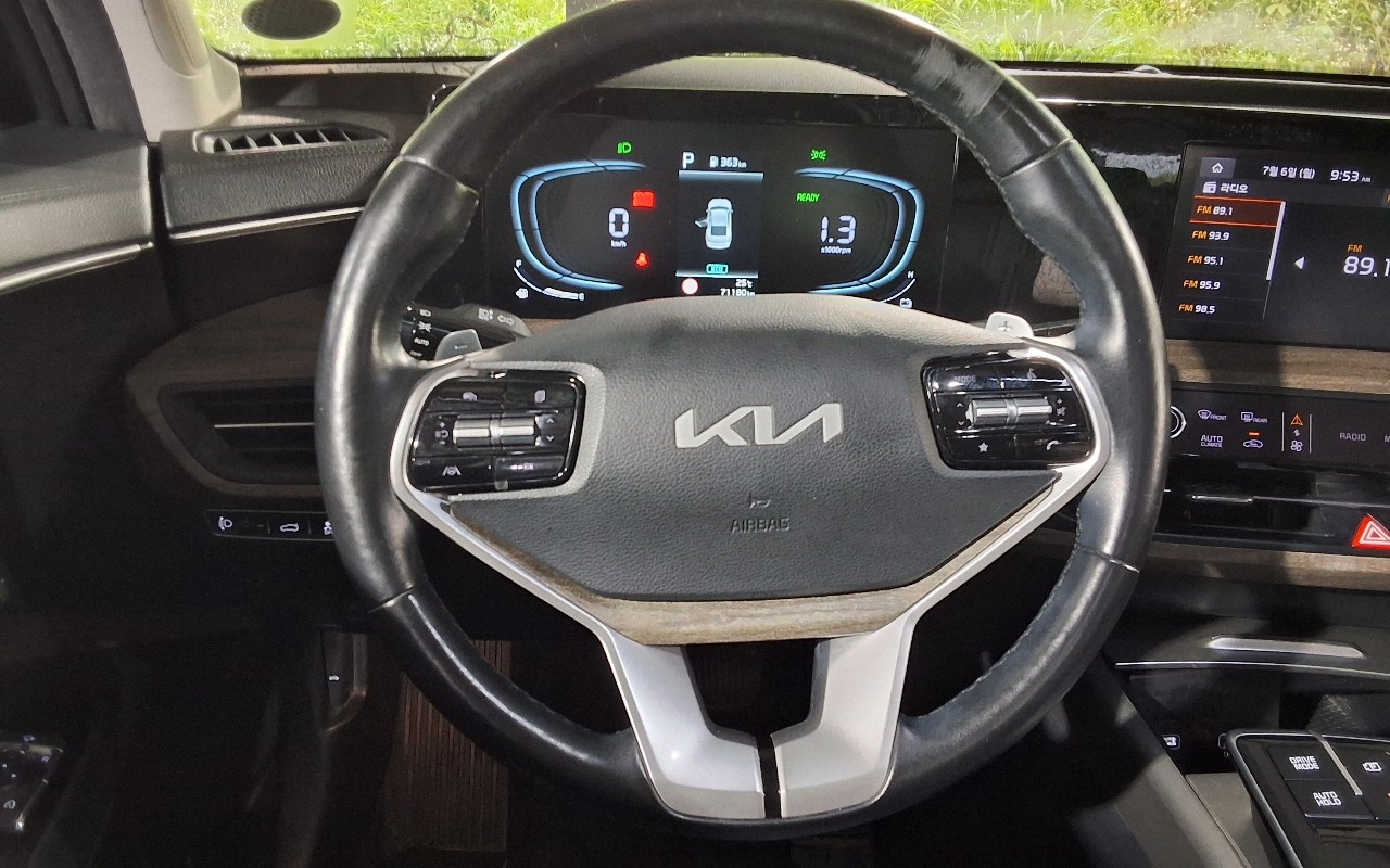 2022 - kia k8
