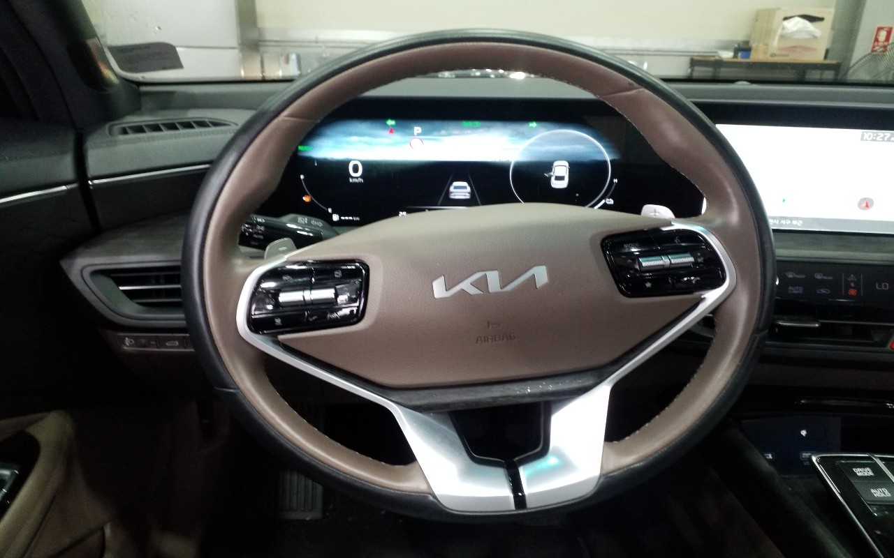 2022 - kia k8
