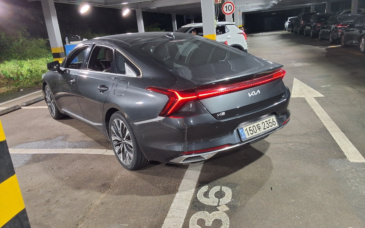 2022 - kia k8
