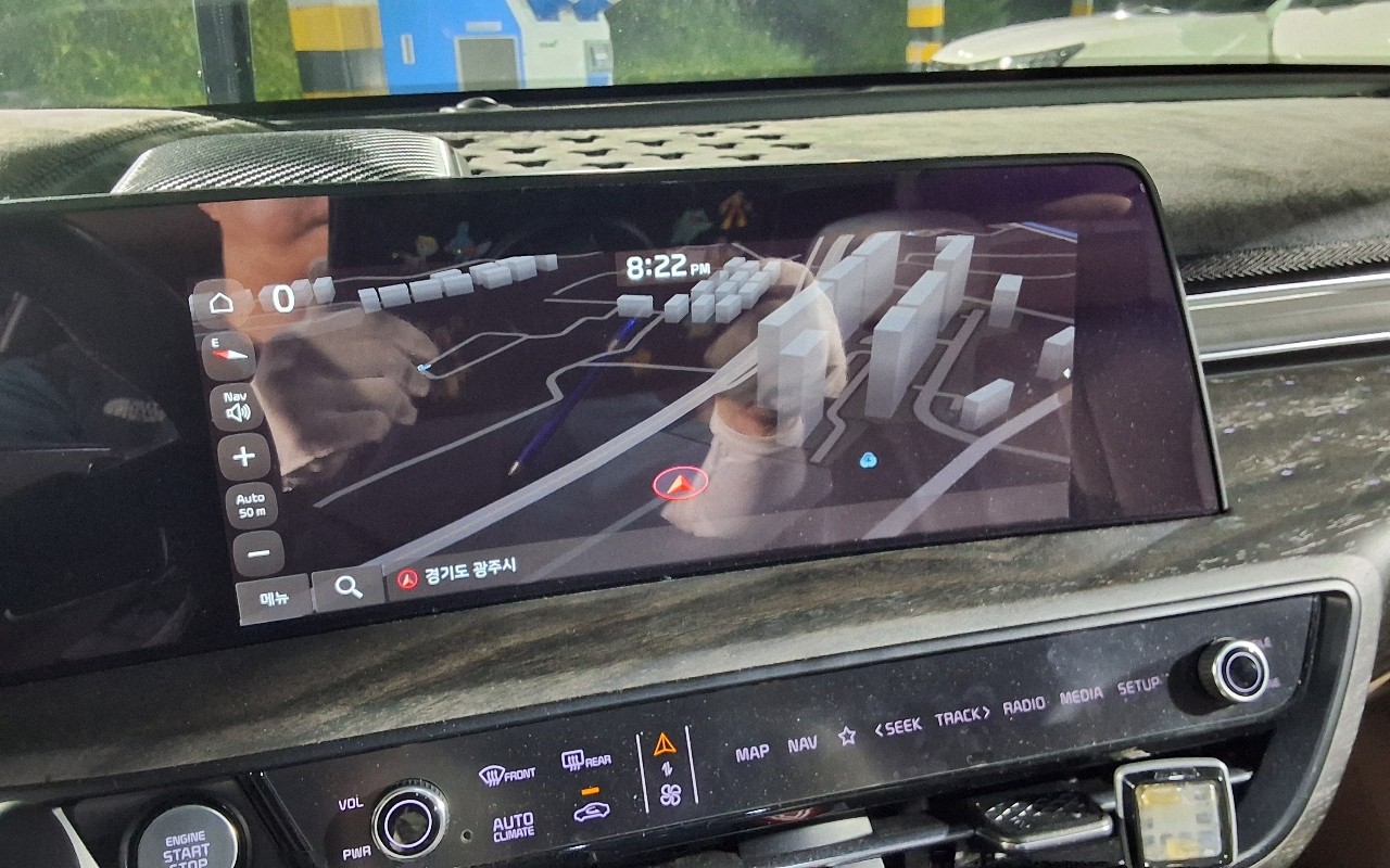 2022 - kia k8