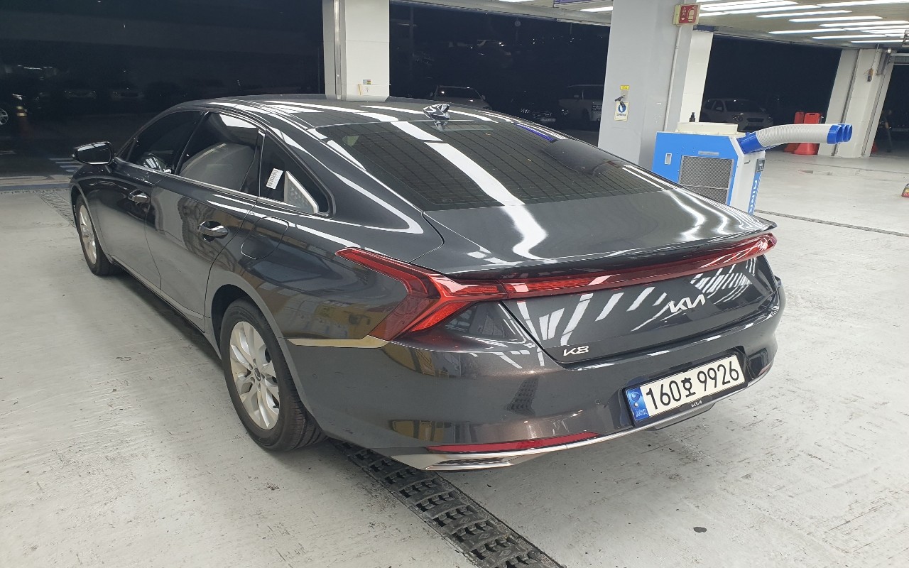 2022 - kia k8