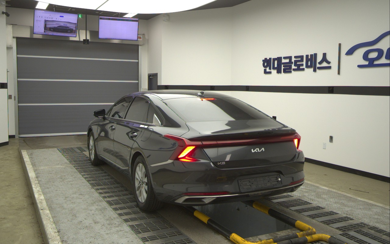 2023 - kia k8