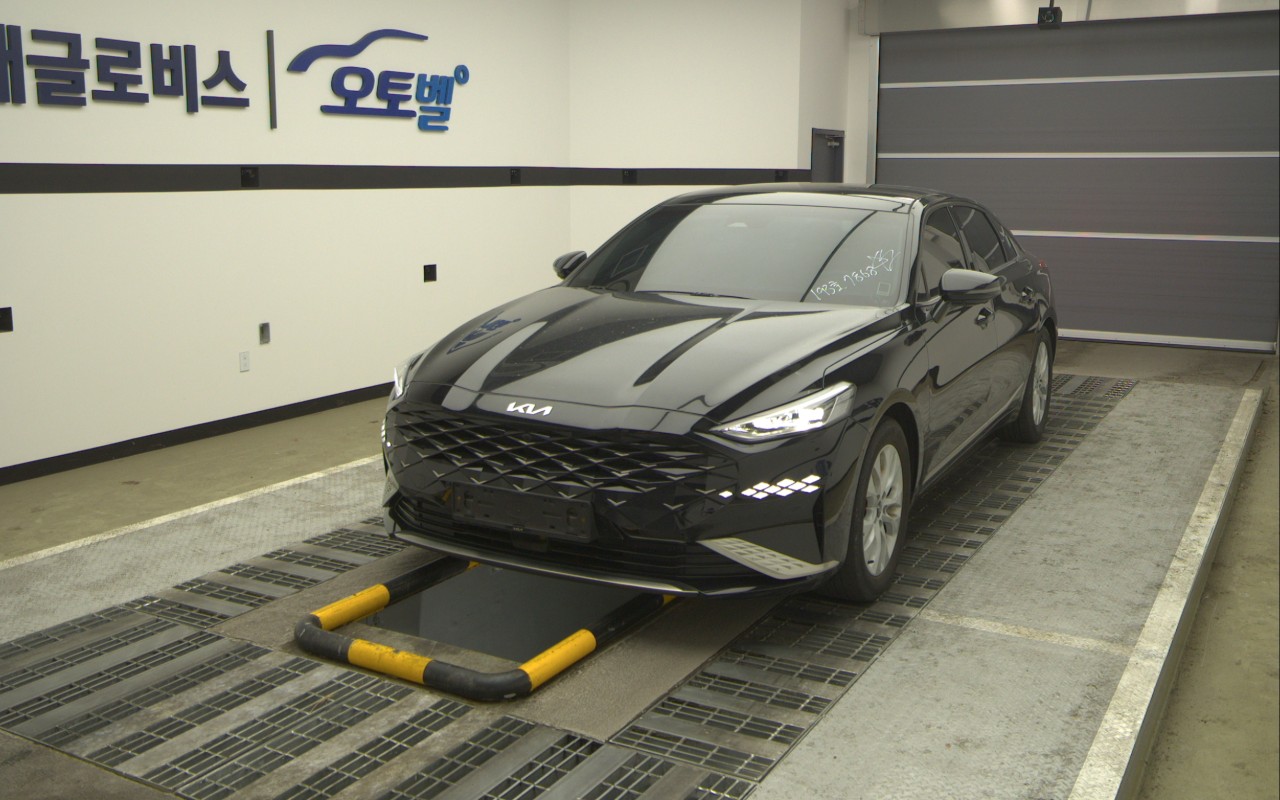 2023 - kia k8