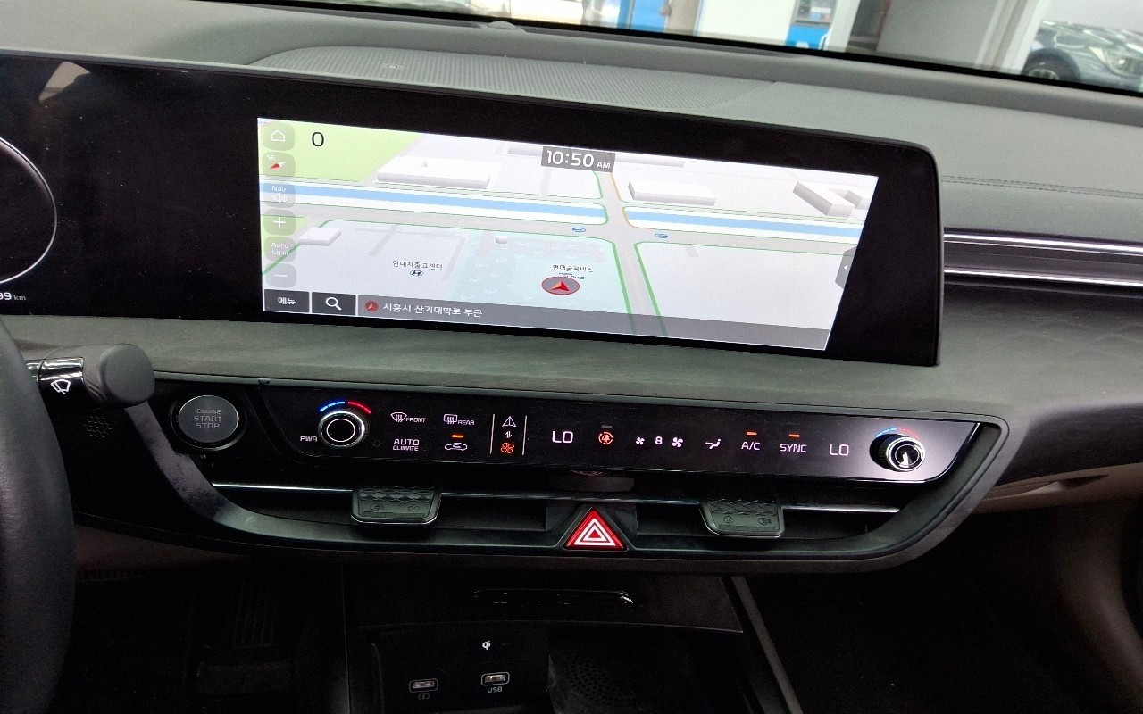 2022 - kia k8