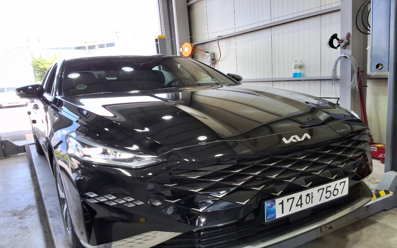 2023 - kia k8