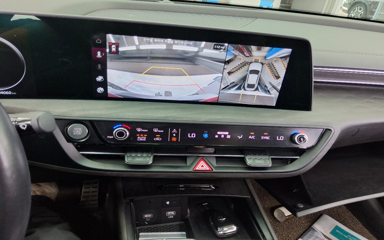 2022 - kia k8