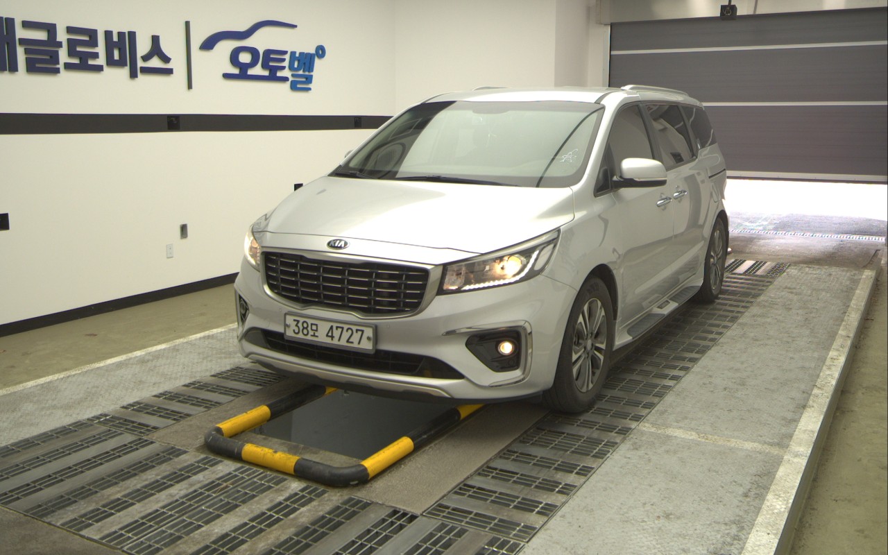 2019 - kia carnival