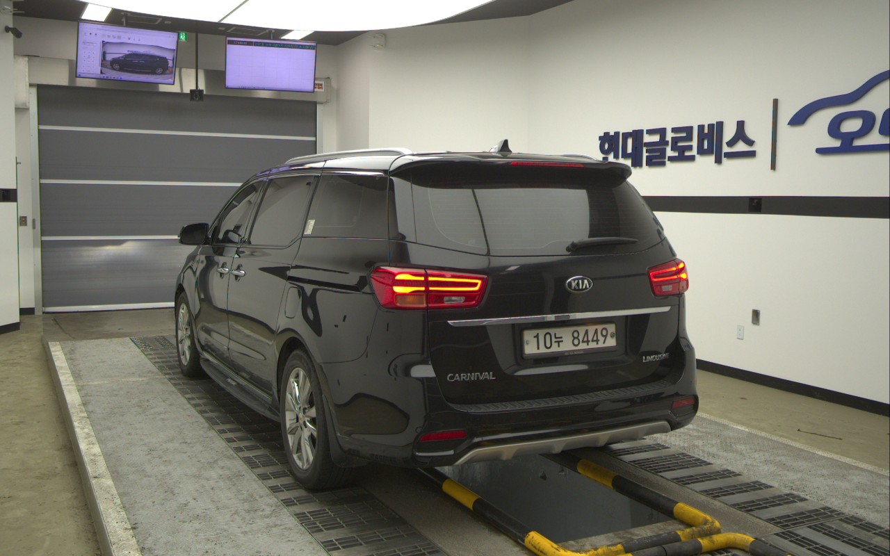 2019 - kia carnival