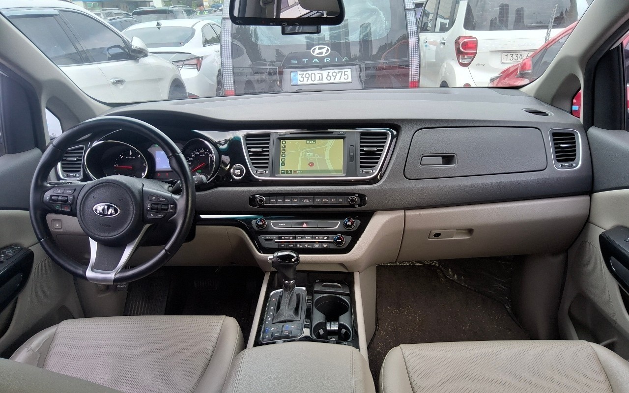 2016 - kia carnival