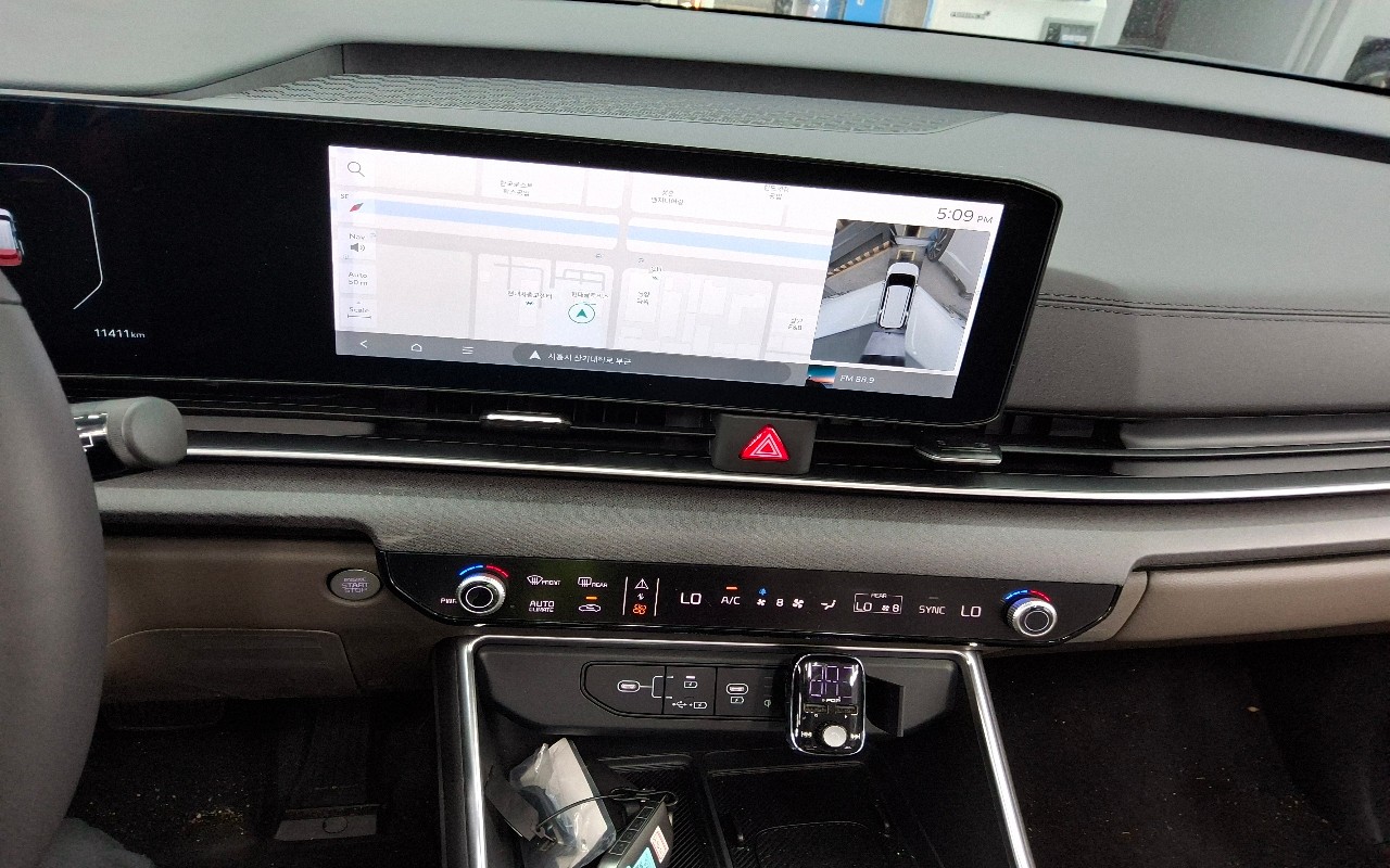 2025 - kia carnival