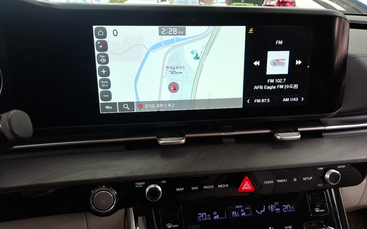 2021 - kia carnival