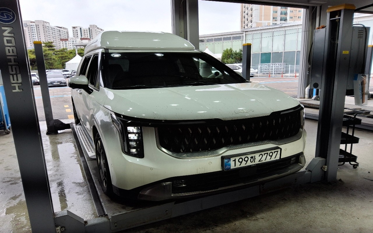 2024 - kia carnival