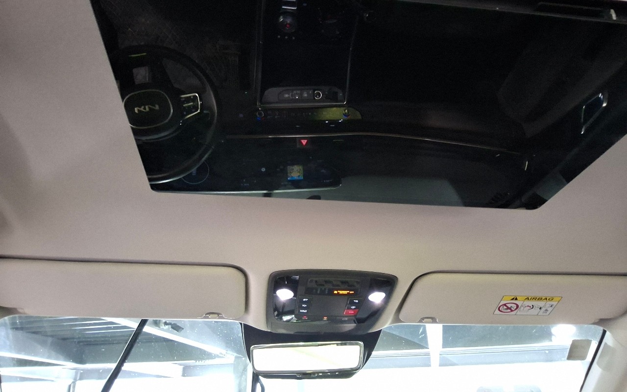 2024 - kia carnival