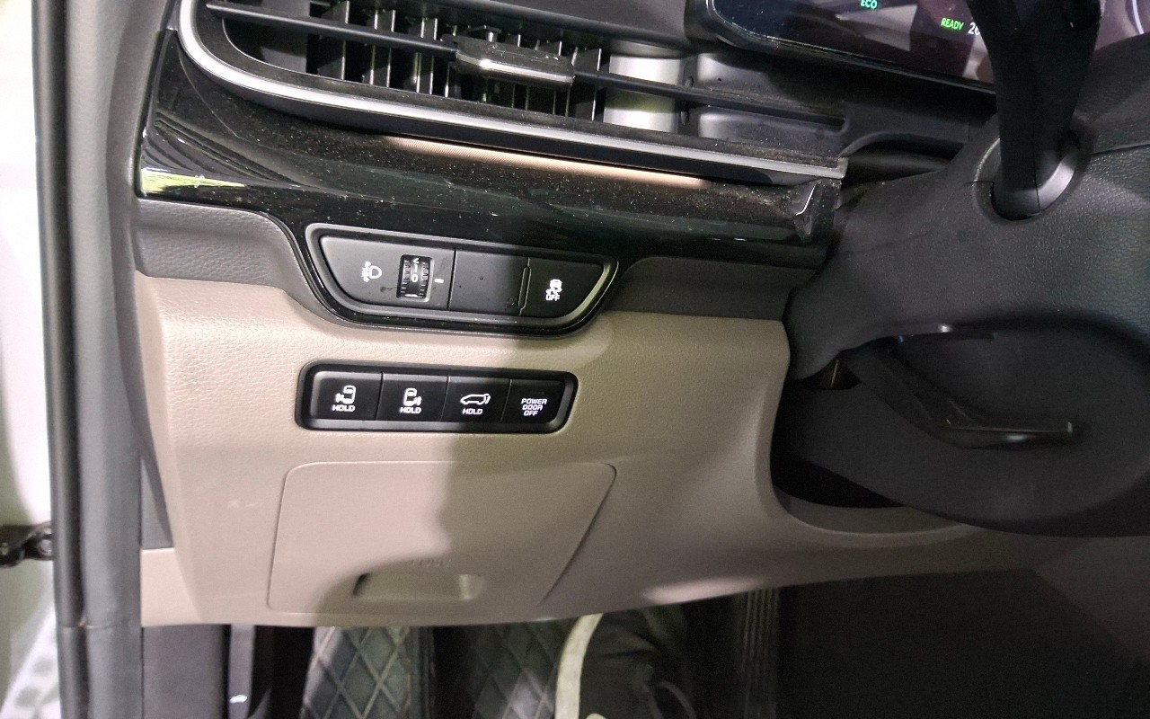 2024 - kia carnival