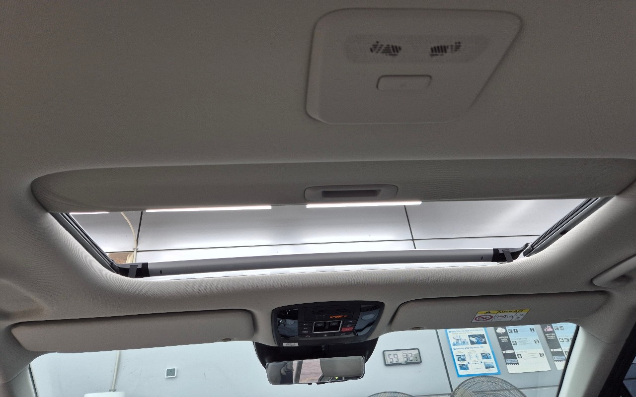 2025 - kia carnival