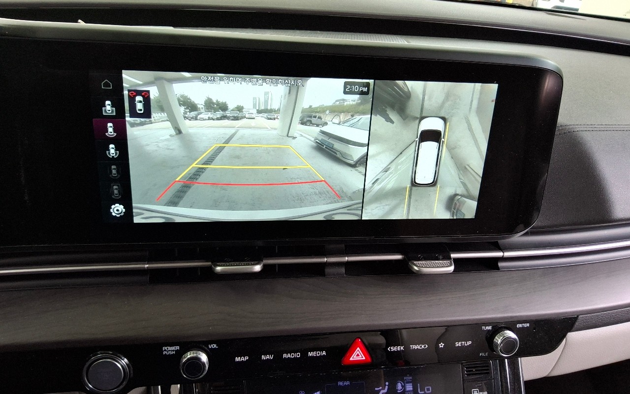 2021 - kia carnival