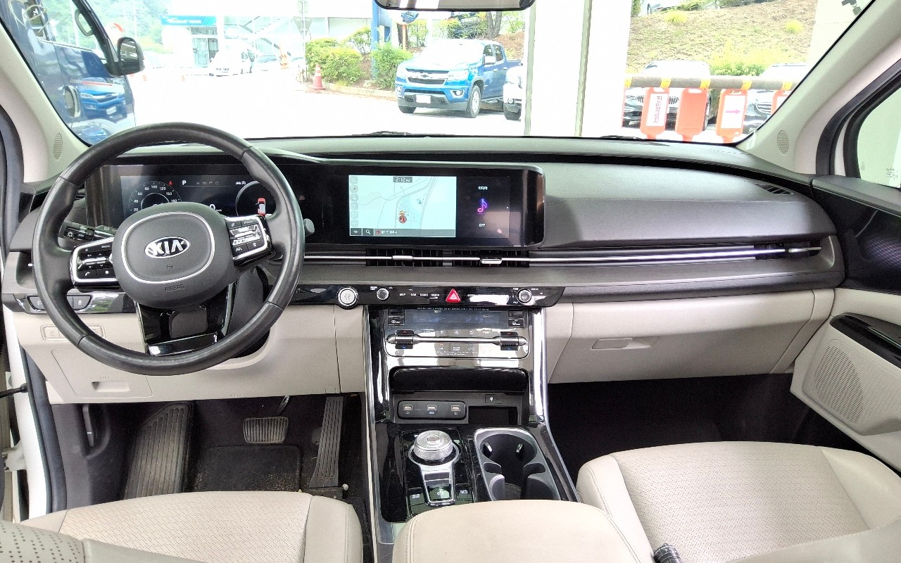 2021 - kia carnival