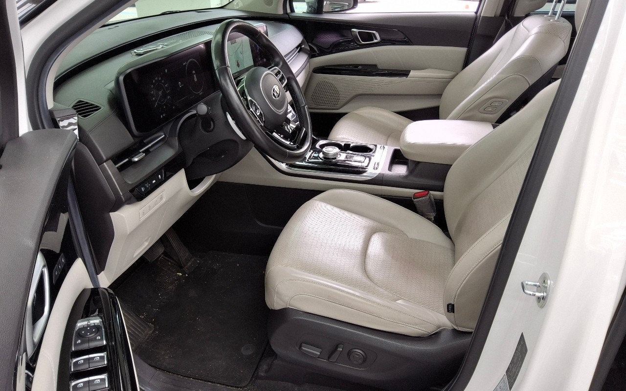 2021 - kia carnival