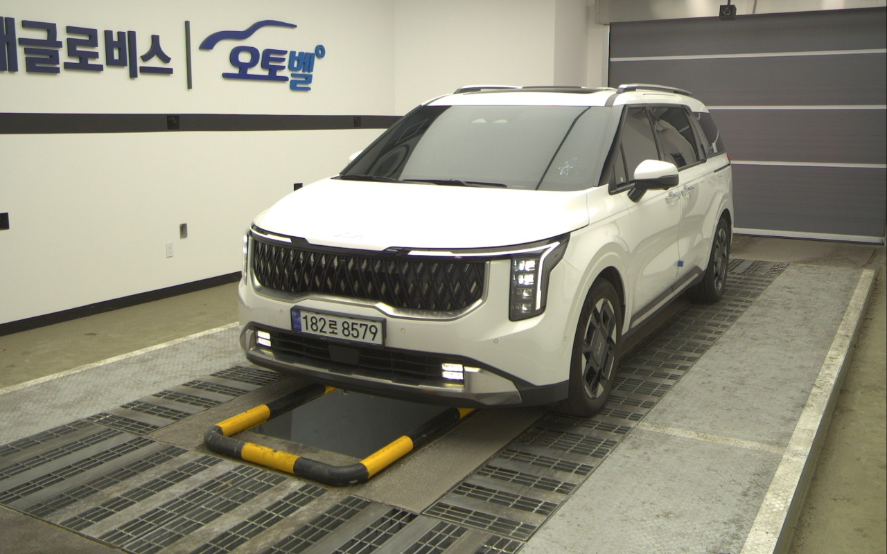 2025 - kia carnival