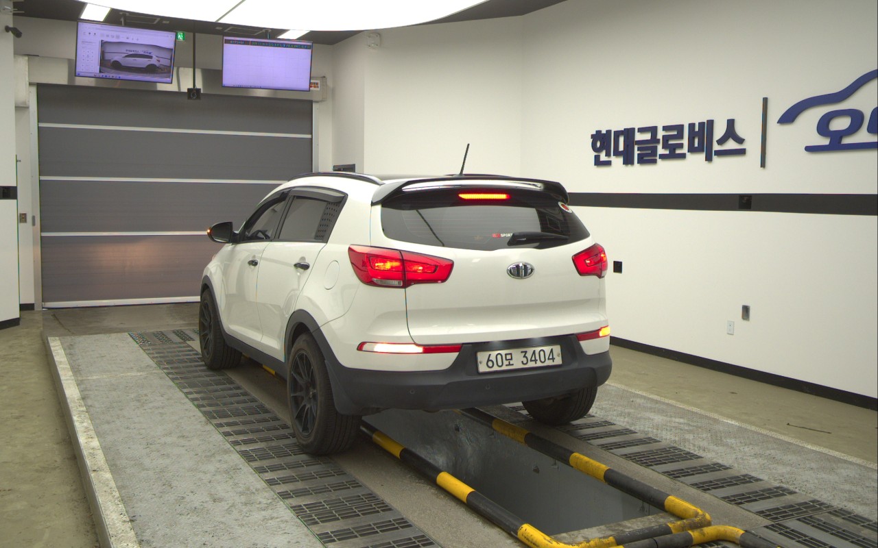 2014 - kia sportage r